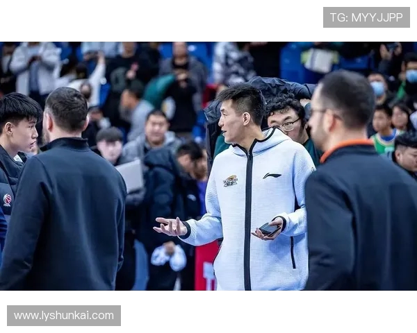 聚焦CBA赛场全面解析新赛季球队格局与冠军走势变化趋势深度观察