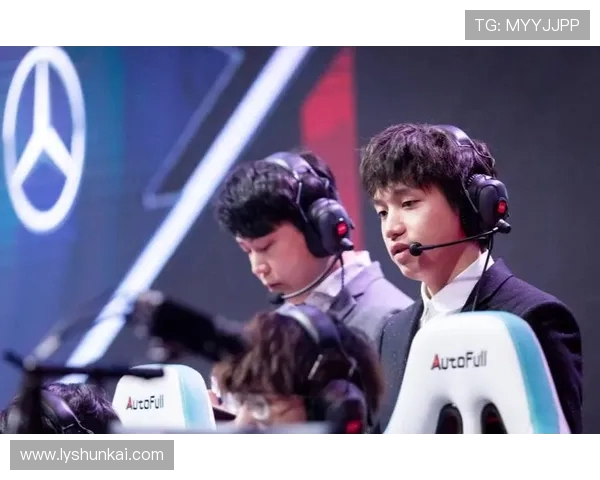 赛后复盘分析：WE与EDG对决中的战术意识与团队配合探讨