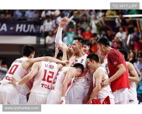 布城与博尔顿在足总杯的激烈对决引发球迷热议与期待